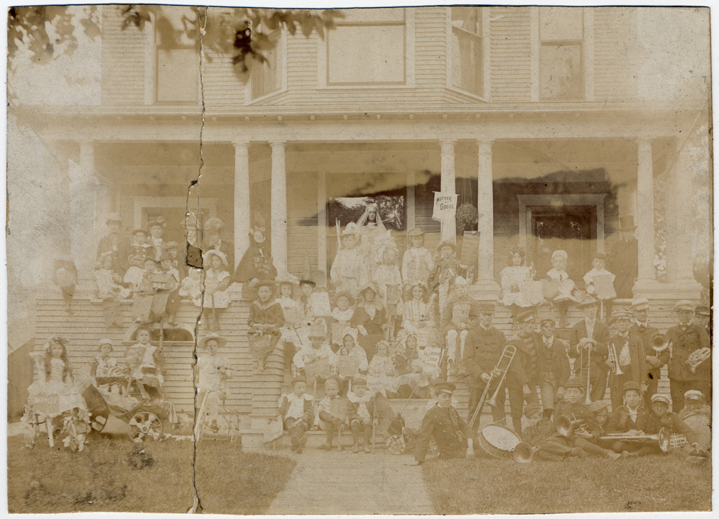 Floral Mother Goose Parade