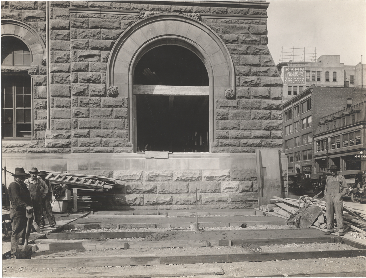 Building extension of U.S. Post Office