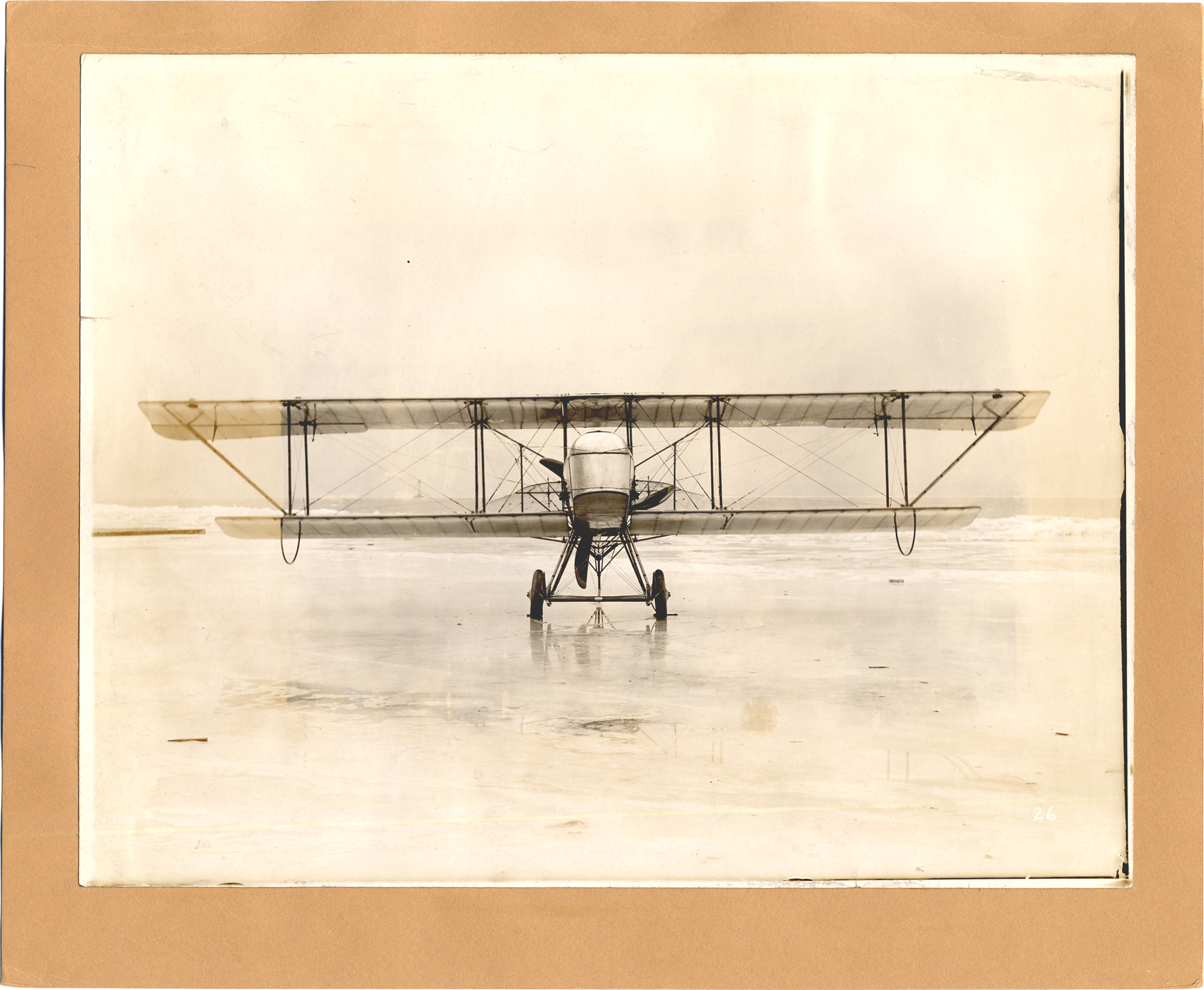 Biplane designed to carry "pusher gun"