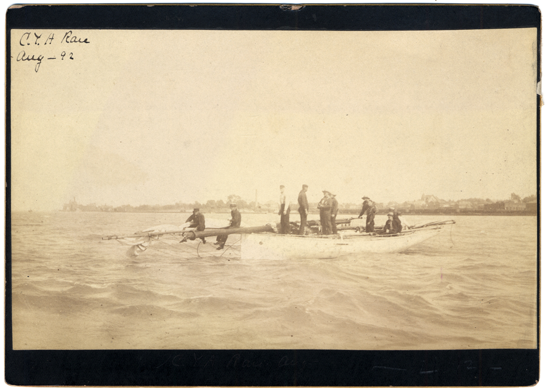 Sailboat with fallen mast
