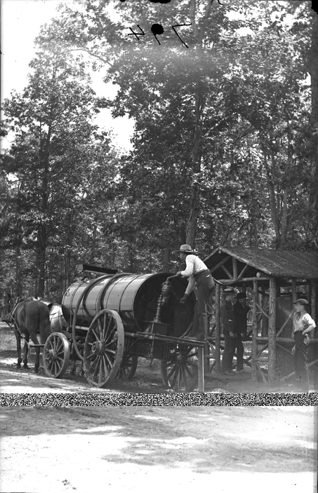 Horse-drawn water tank at Belle Isle Park