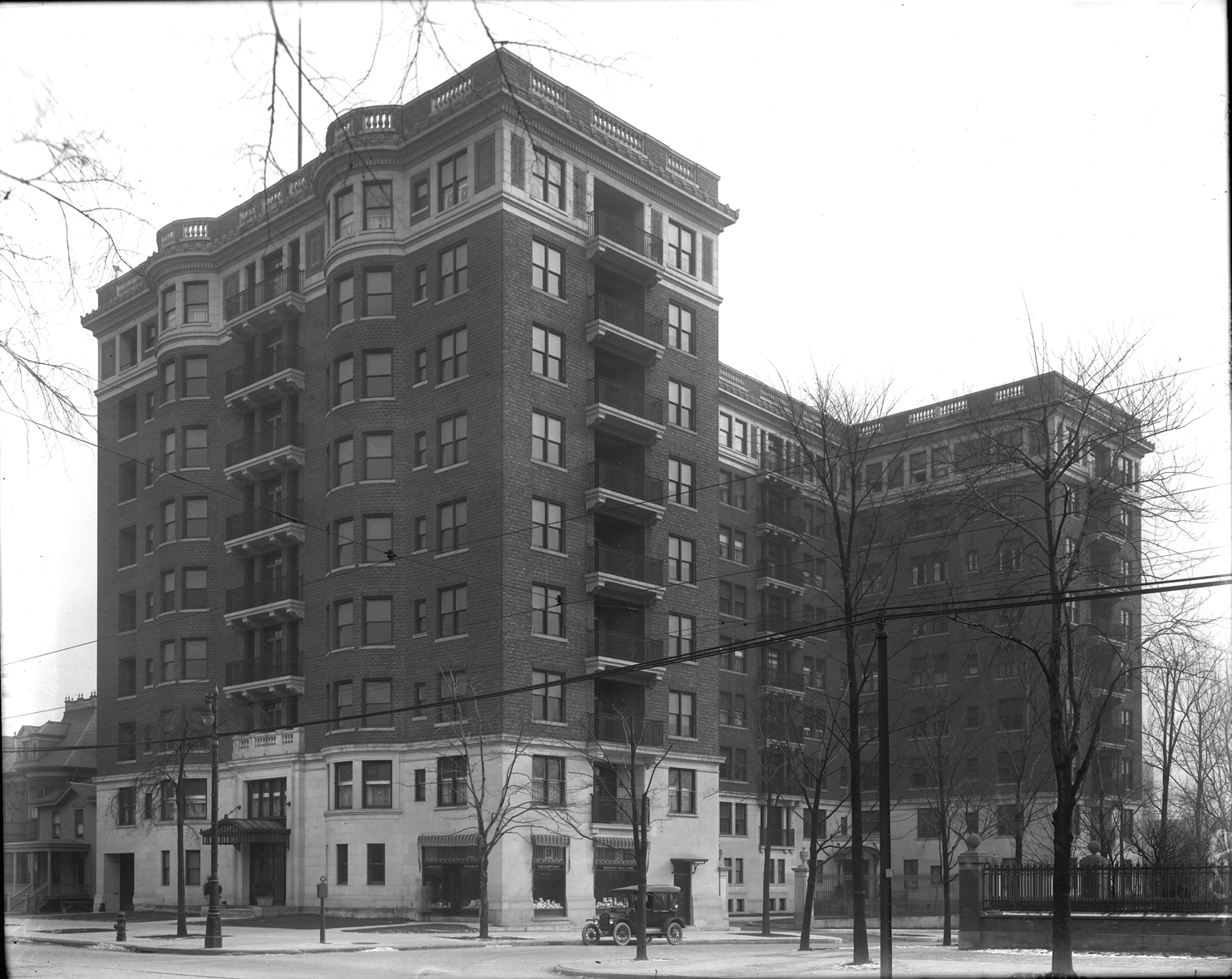 Garden Court Apartment Building Dpl Dams