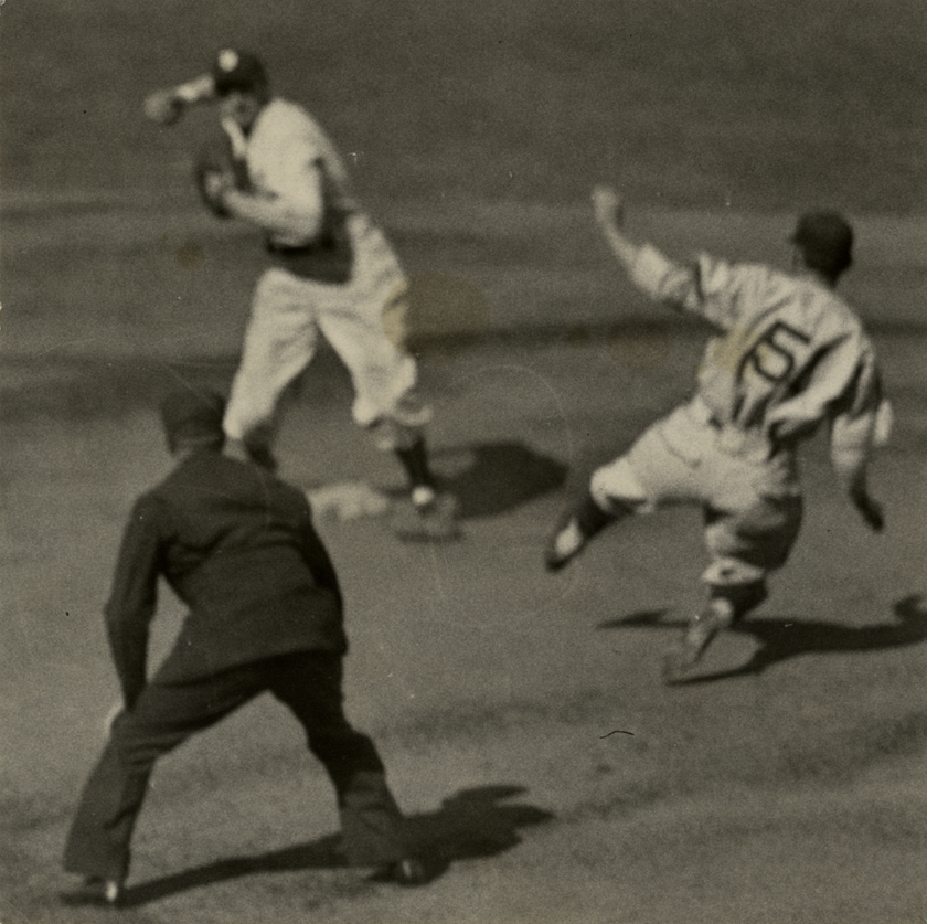 Double play at 1935 World Series