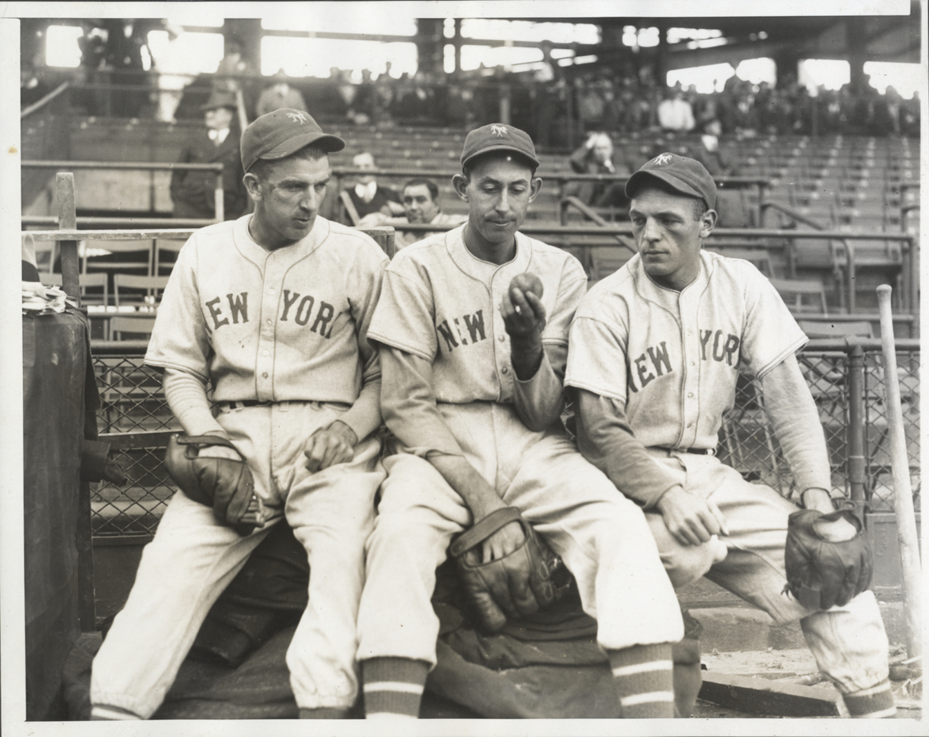 1930s-50s HAL SCHUMACHER Vintage 5x7 Baseball Photo PREMIUM or SEND-AWAY  TYPE