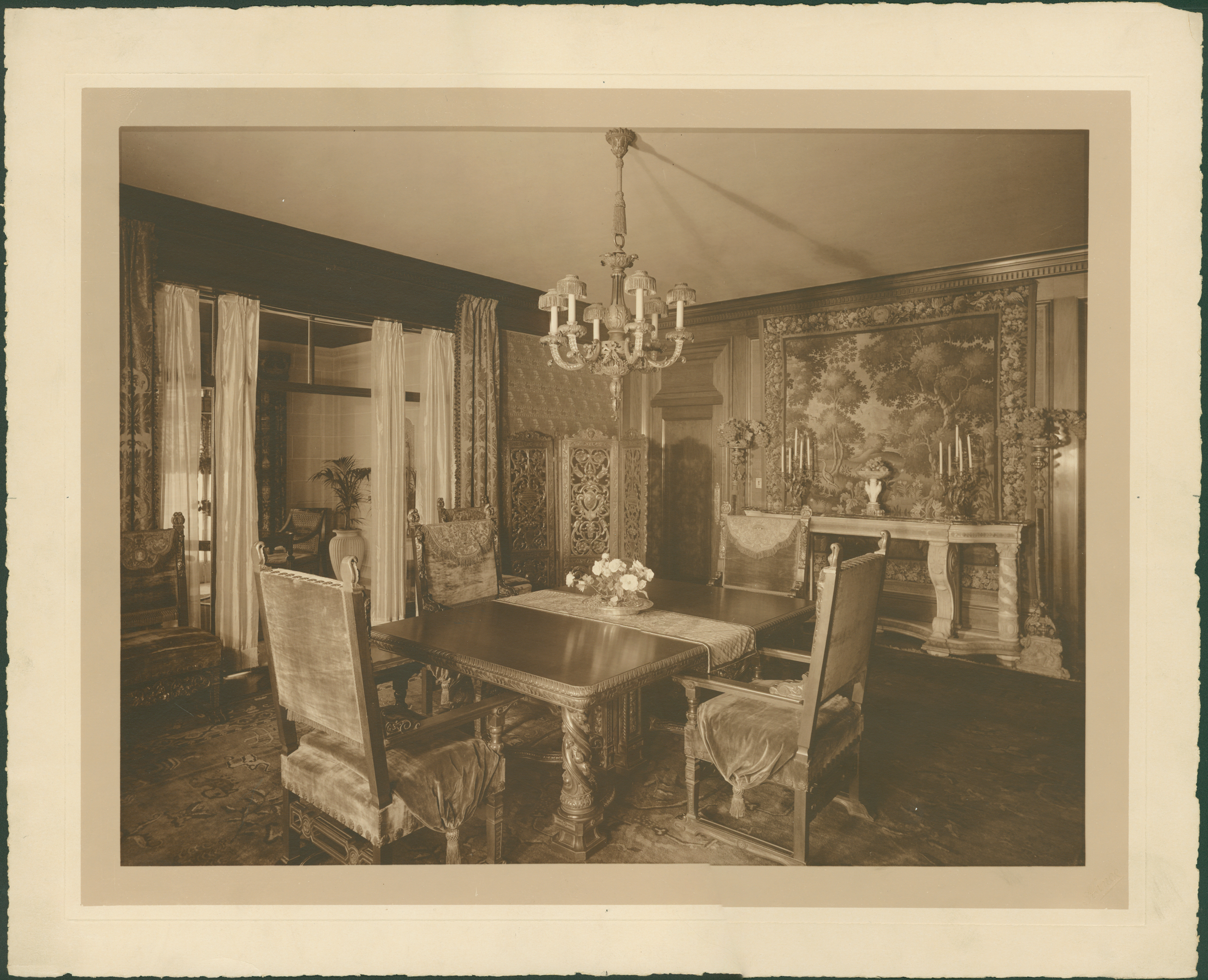 Frederick J. Fisher residence dining room