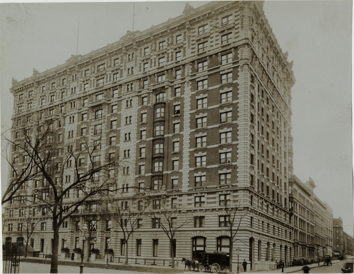 Apartment building