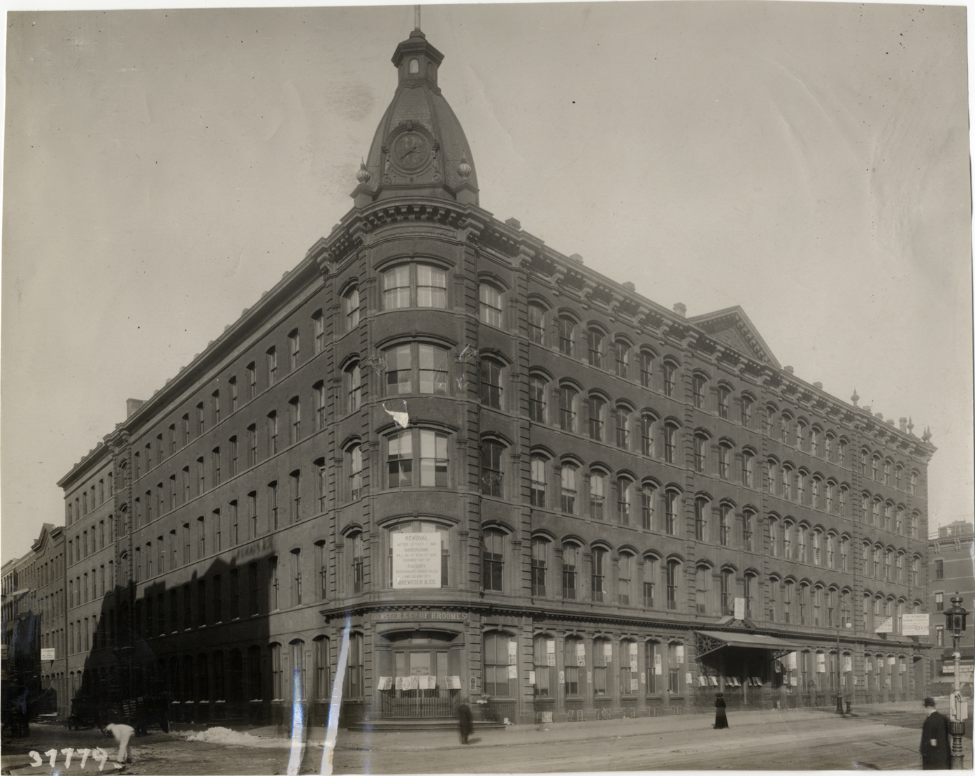 Brewster & Co. building