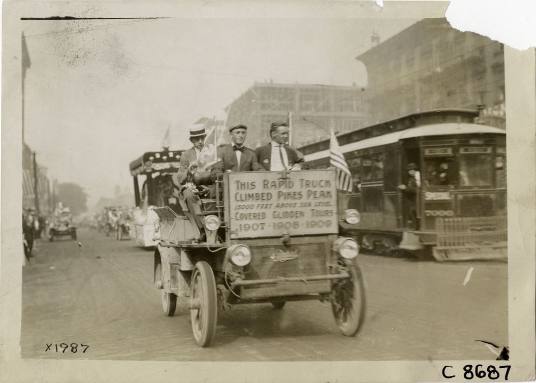 Rapid truck in parade, Elks Club convention, Detroit, Michigan