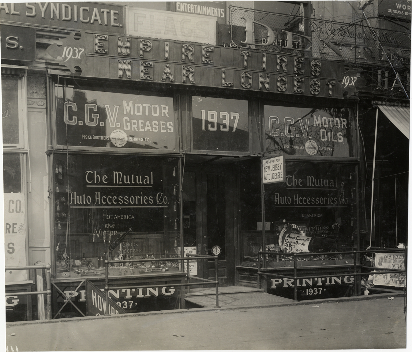 Mutual Auto Accessories Company of America