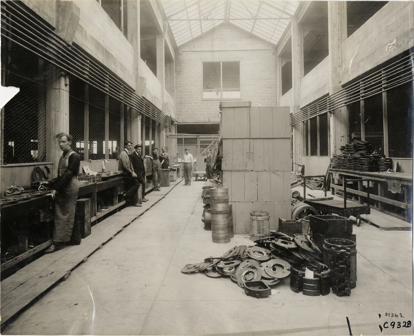 Workers at Rapid Motor Vehicle Company factory