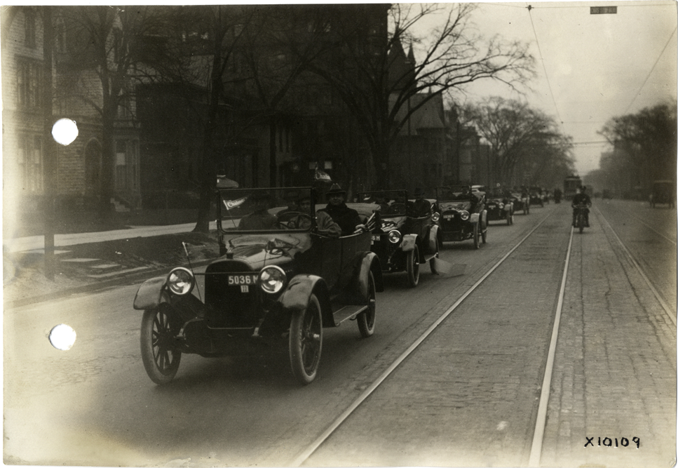 Chalmers automobile parade at convention