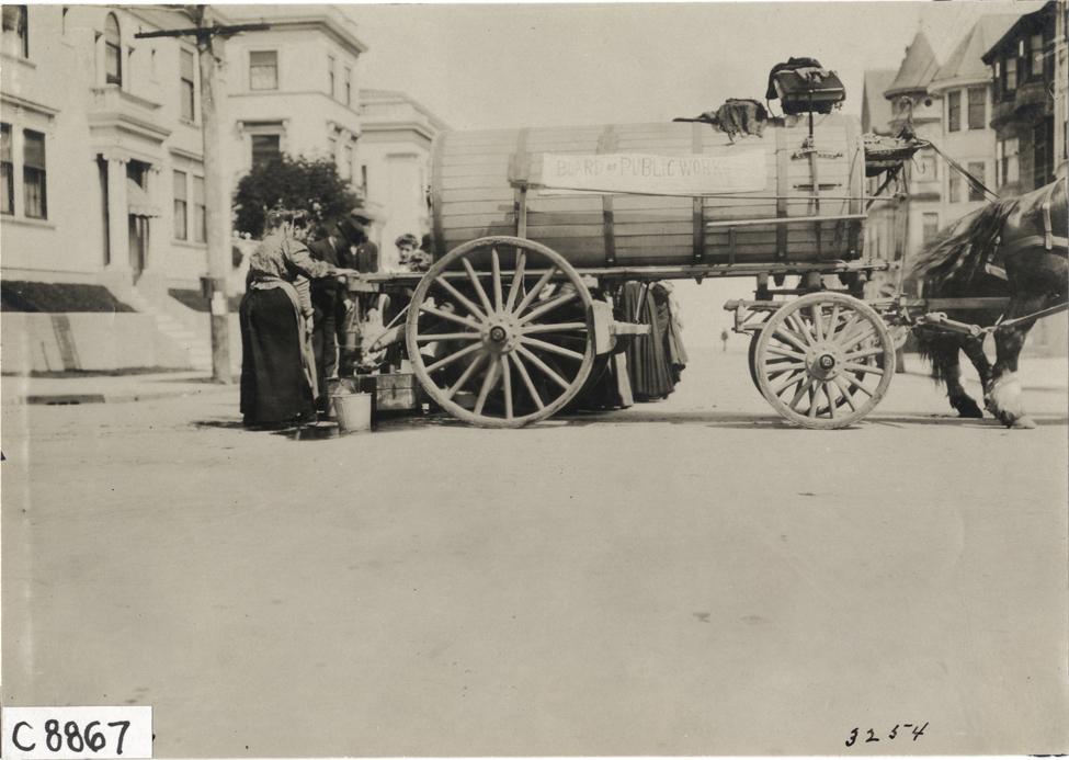 Horse-drawn water wagon, 1906 San Francisco earthquake and fire