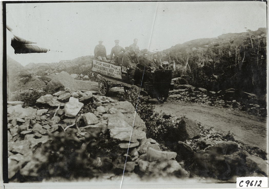 Official Packard baggage wagon, 1905 Climb to the Clouds Hill Climb