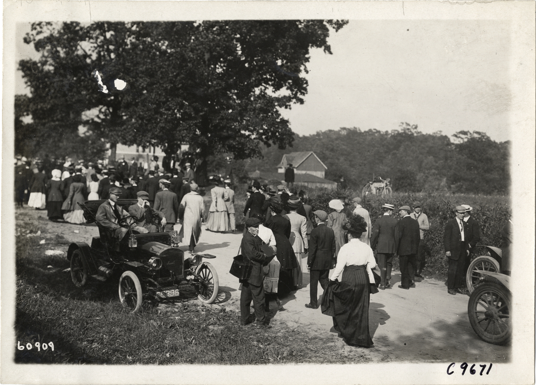 Spectators walking on road, 1910 Dead Horse Hill Climb