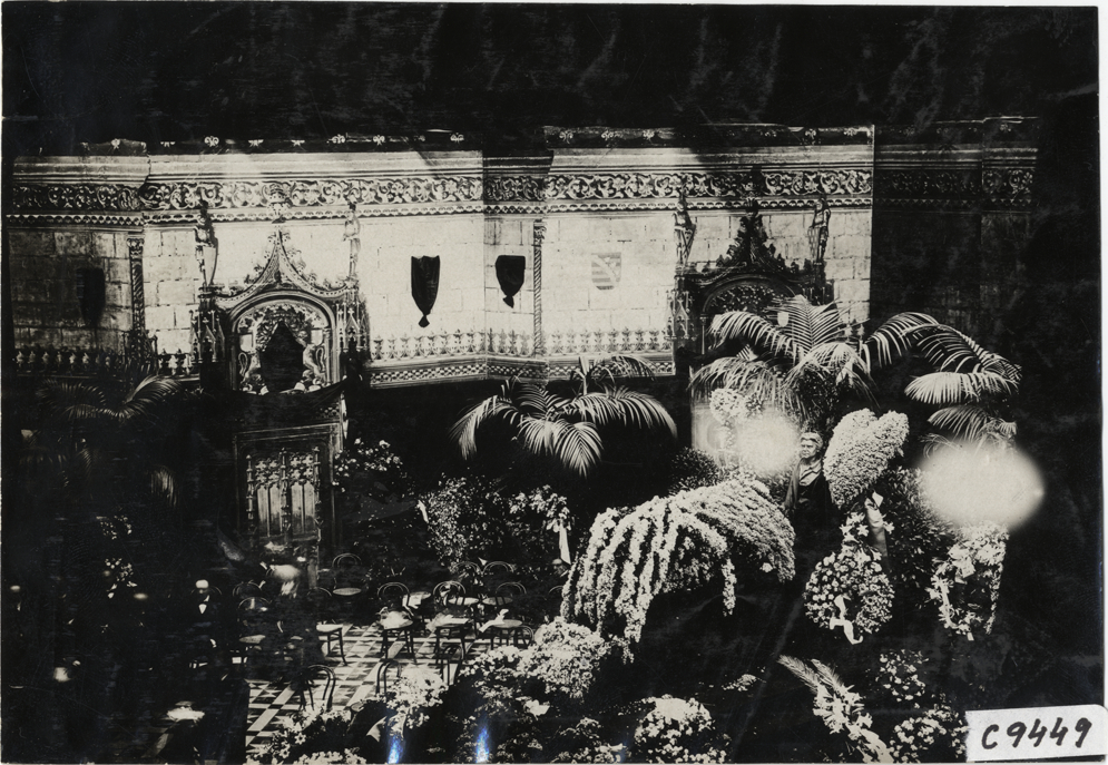 Casket of Heinrich Conried on the stage at Metropolitan Opera House