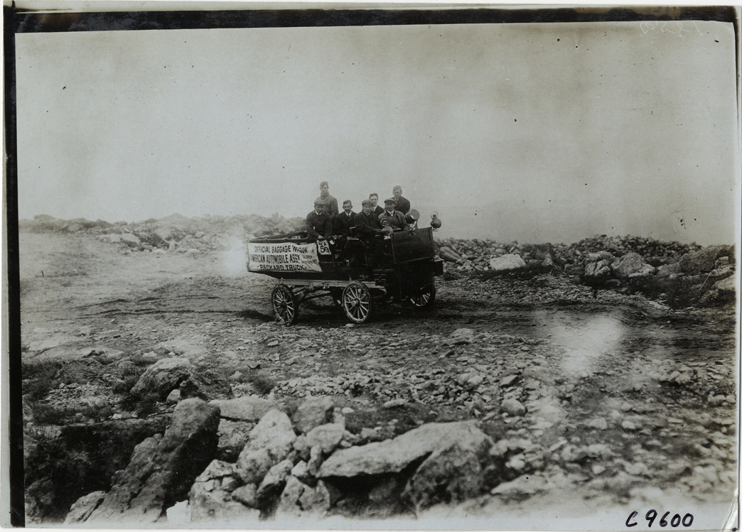 Official Packard baggage wagon, 1905 Climb to the Clouds Hill Climb