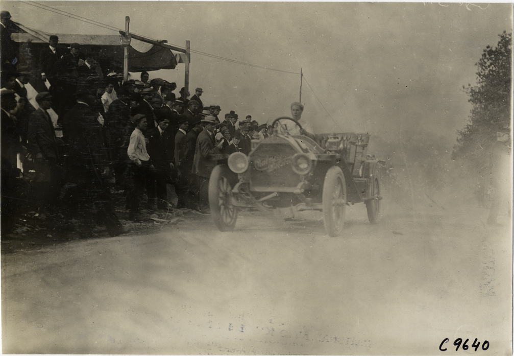 L.B. Lorimer driving Chalmers-Detroit racecar, 1909 Dead Horse Hill Climb