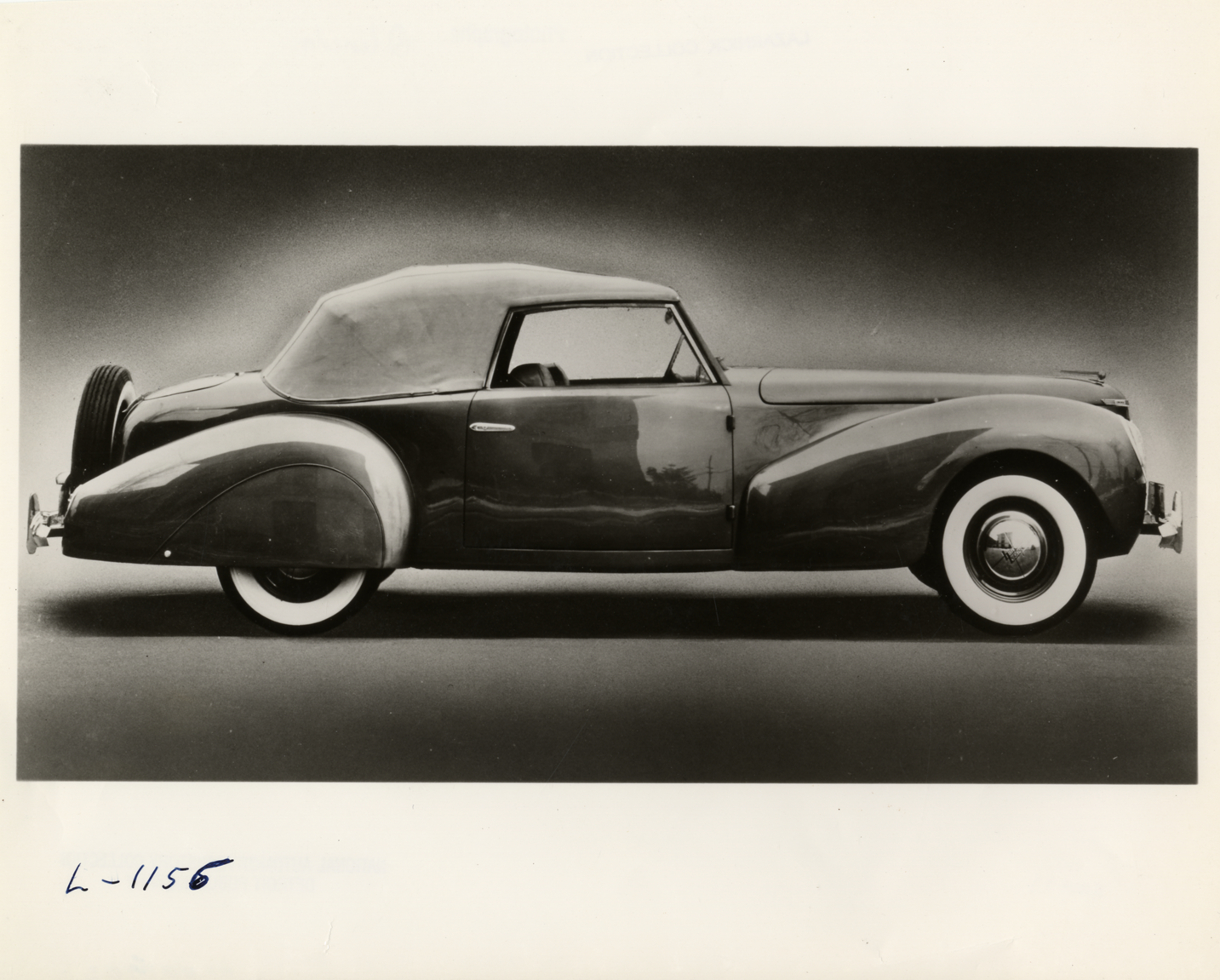 1940 Lincoln automobile