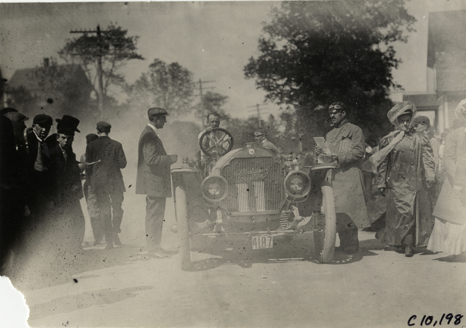 Driver in Stoddard-Dayton racecar, 1909 Shingle Hill Climb | DPL DAMS