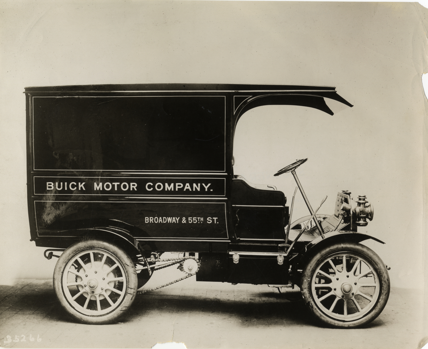 1911 Buick truck