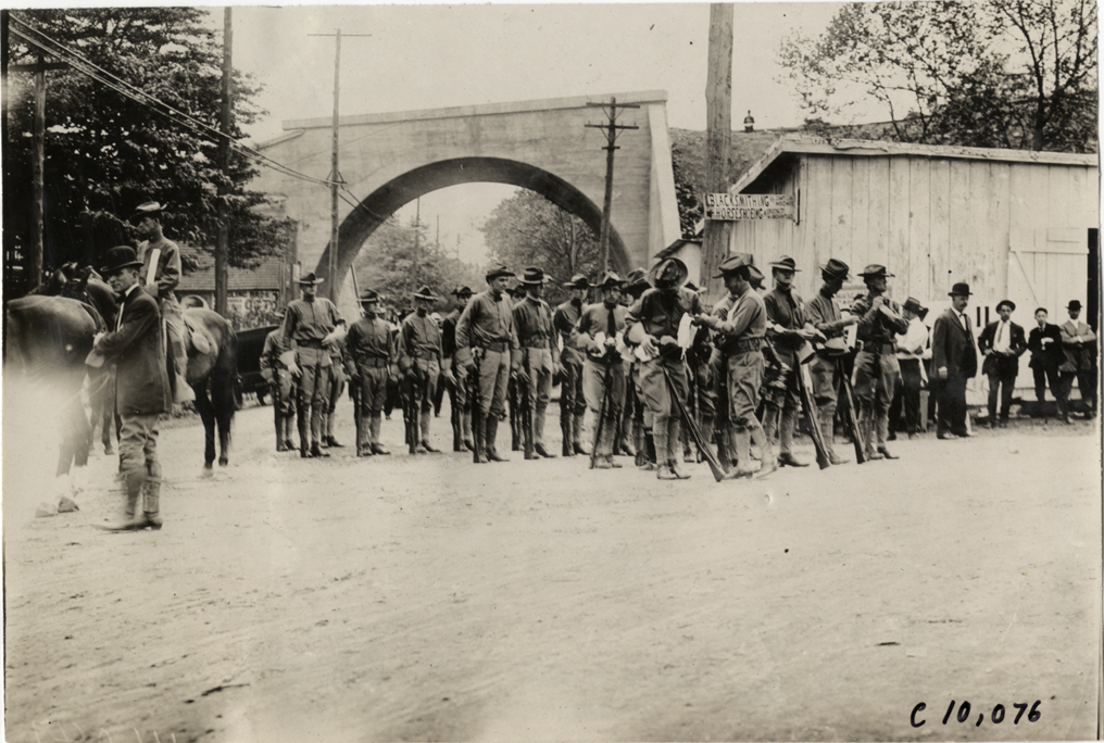Soldiers, 1909 Lookout Mountain Hill Climb