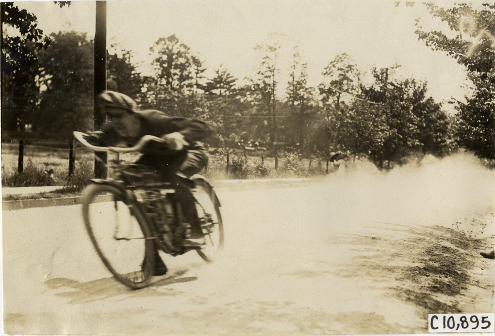 Motorcyclist, 1909 New York Motorcycle Club spring run