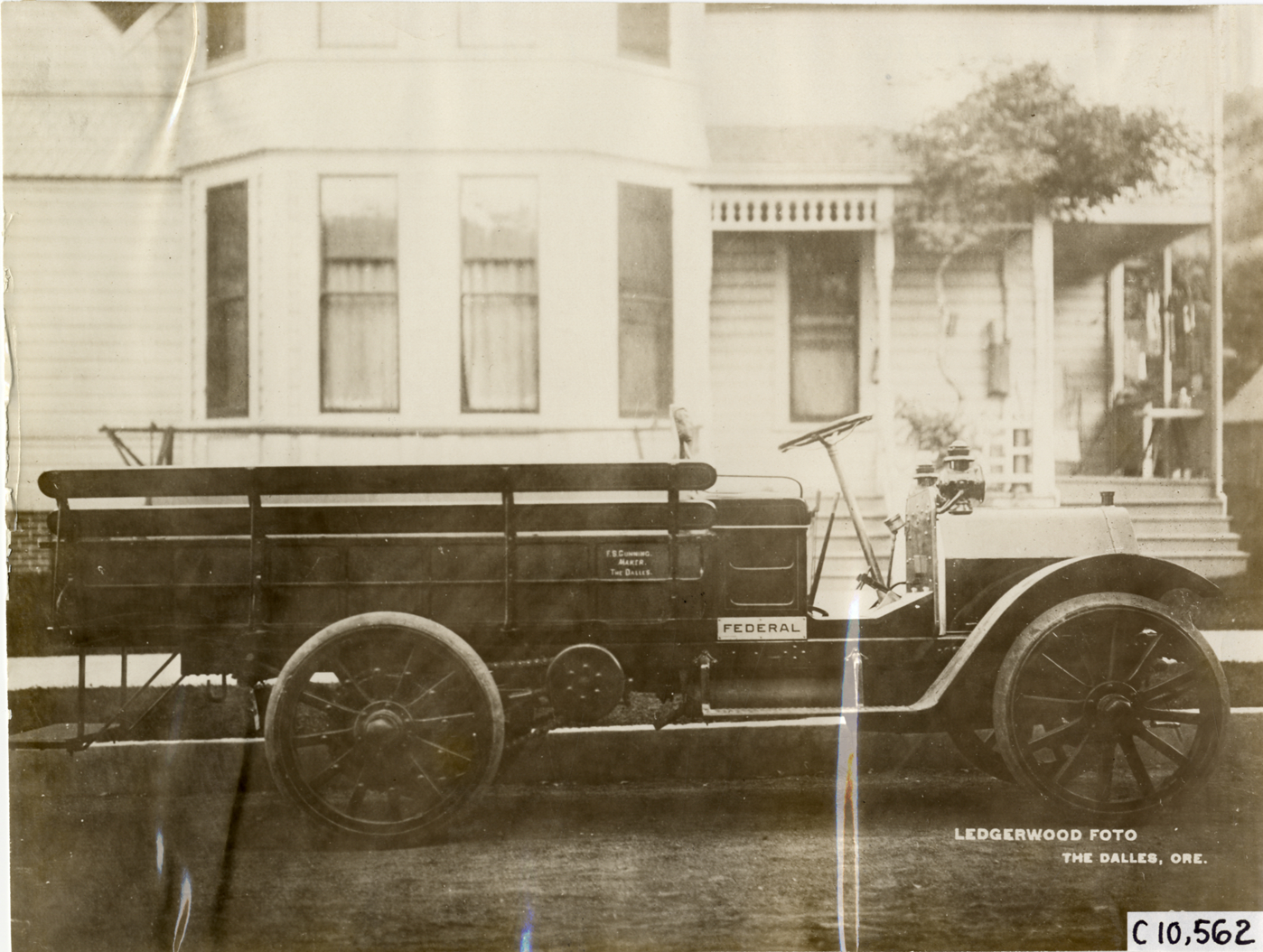 1912 Federal truck