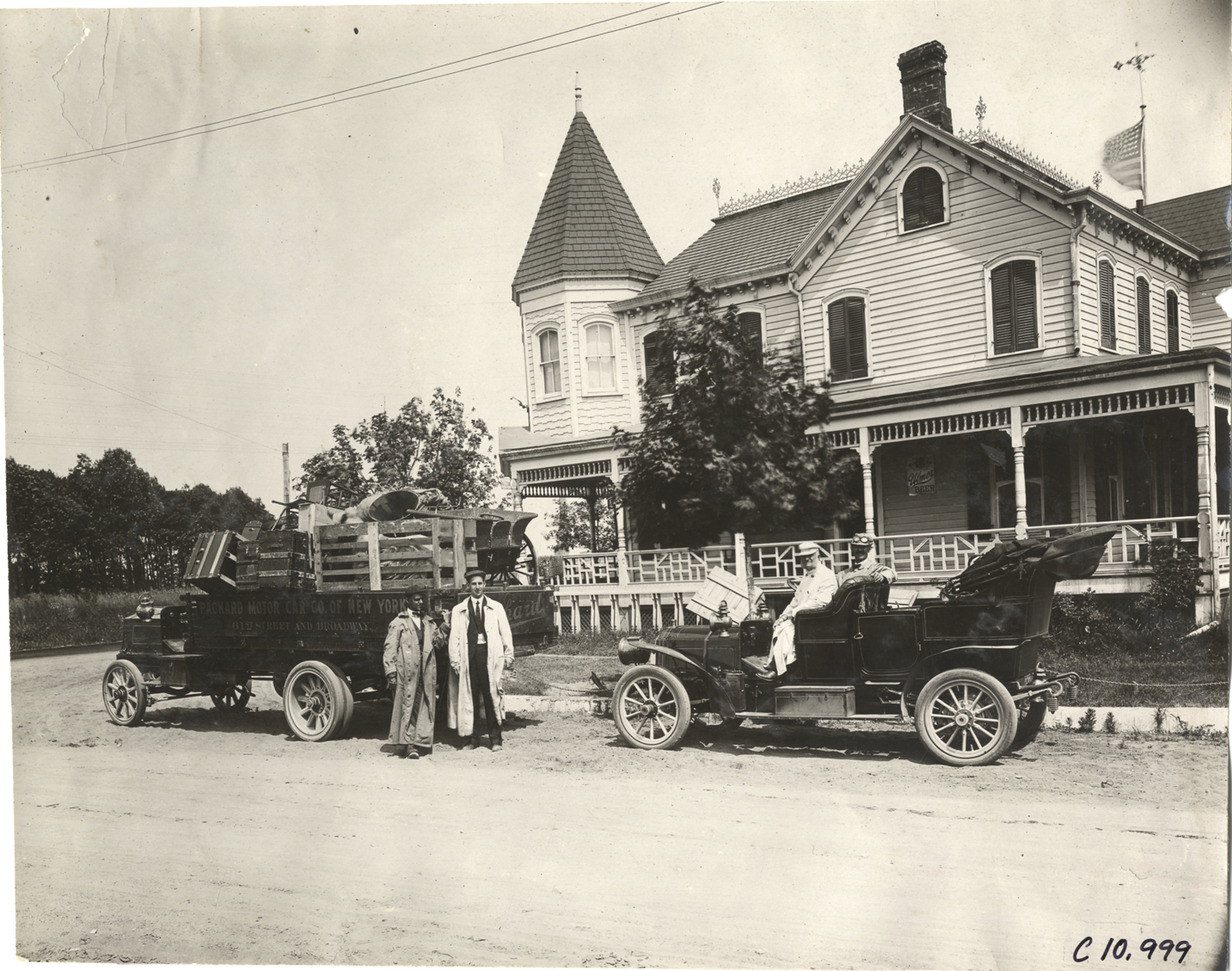 1908 Packard truck and automobile
