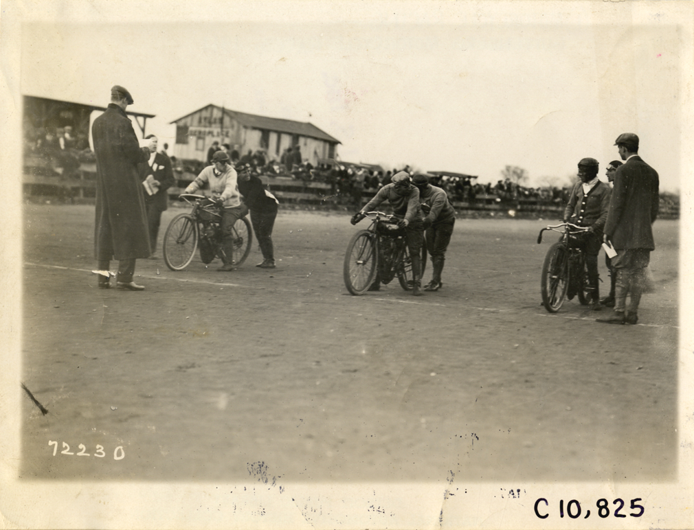 Start of motorcycle race, 1911 Guttenberg motorcycle races