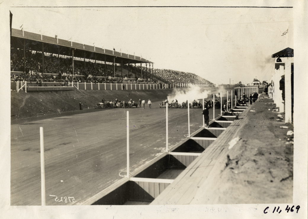 Racecars at starting line, Atlanta Speedway