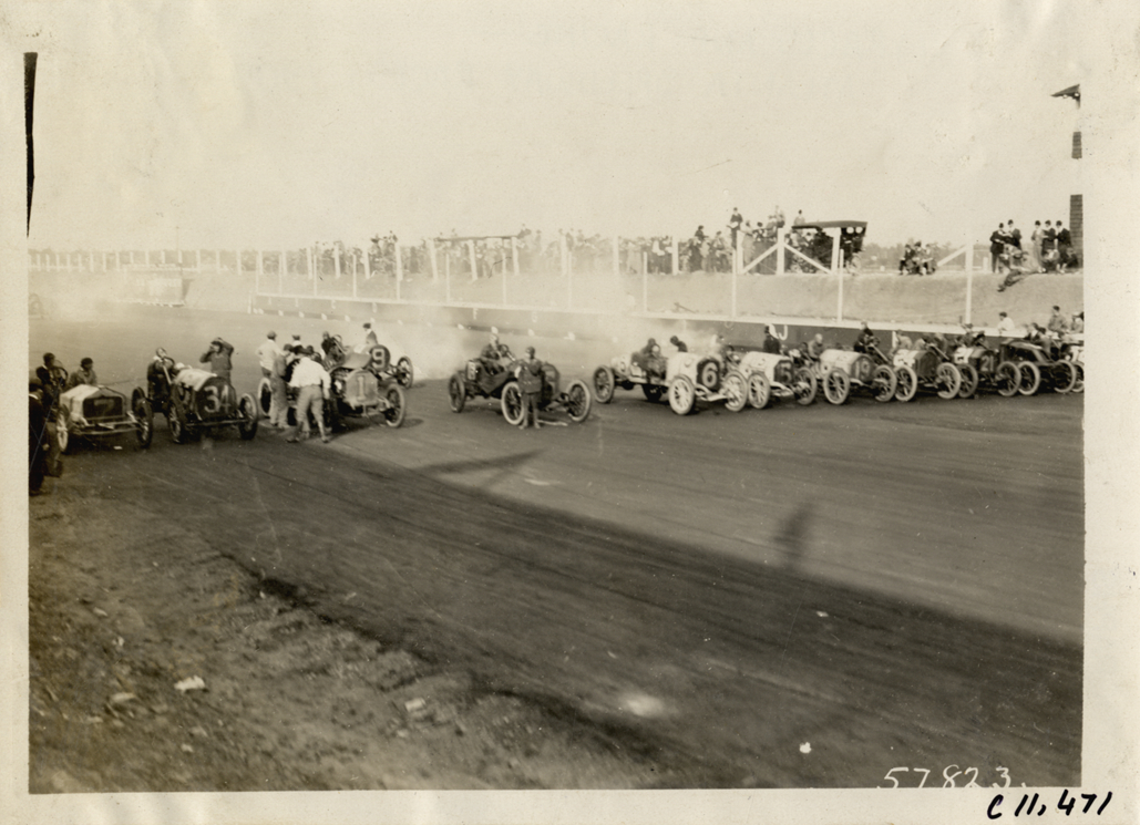 Racecars at starting line, Atlanta Speedway