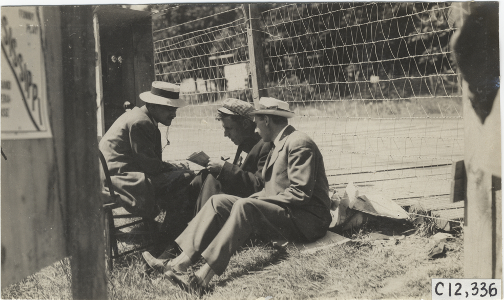 Men at 1909 Crown Point races