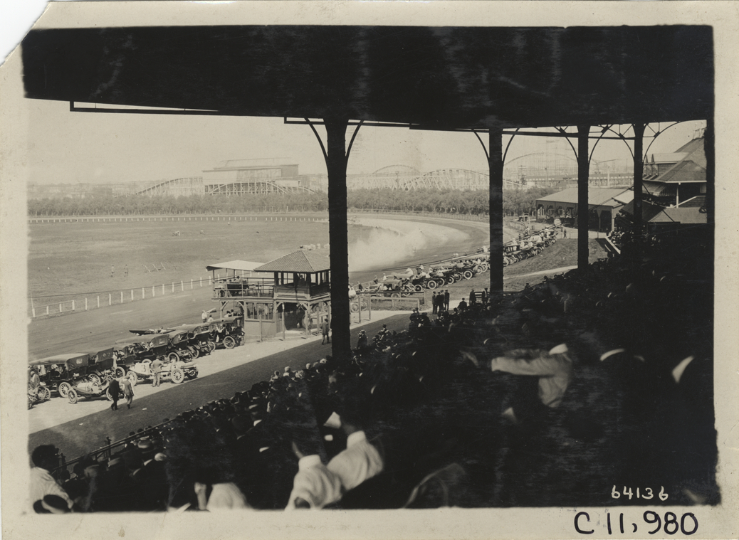 Racetrack, 1910 Brighton Beach races