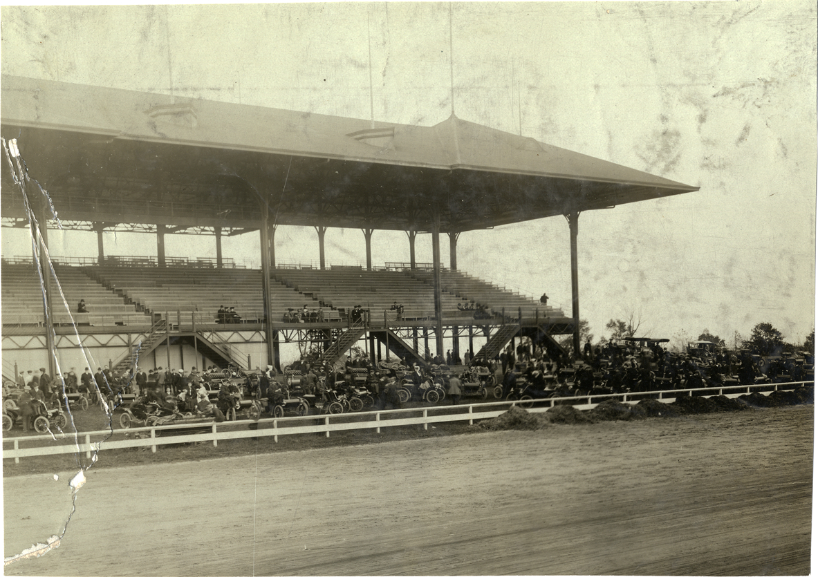 Grandstand, 1906 Empire City races