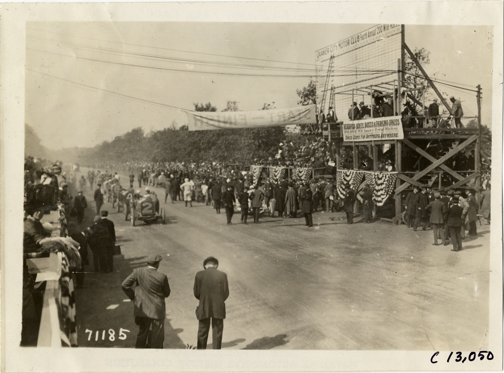Racecars lined up for start of race, 1911 Fairmount Park races