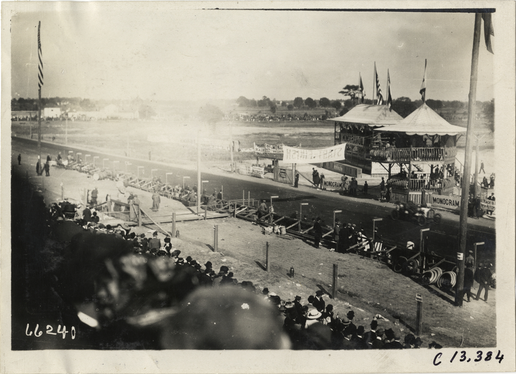 View of course, 1910 Grand Prize races