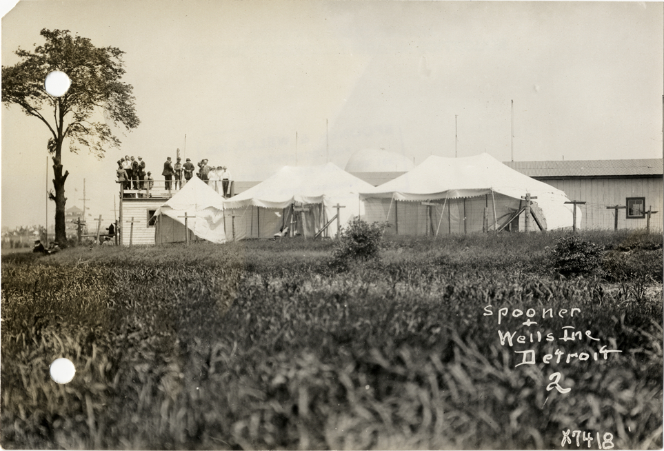 Tents, 1913 Indianapolis 500 automobile race