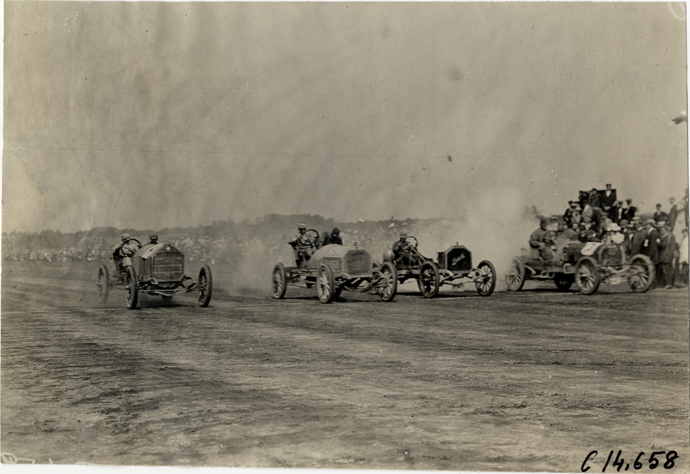 Racecars at starting line, 1909 Readville races