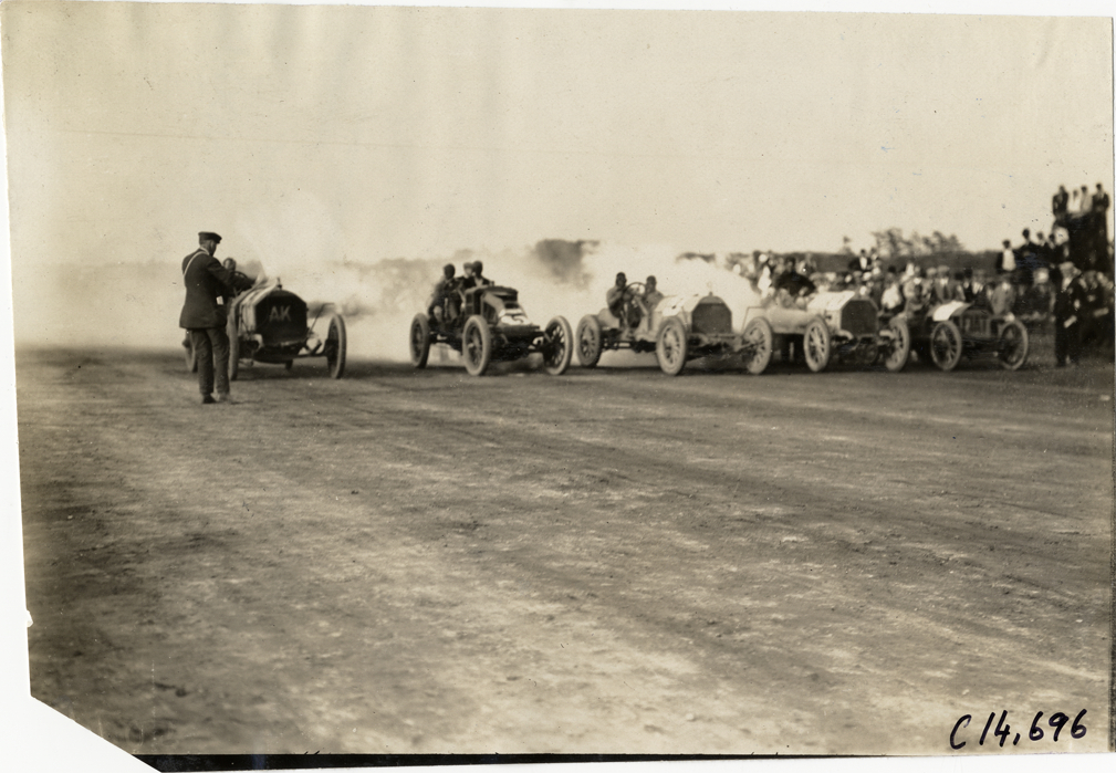Racecars at starting line, 1909 Readville races
