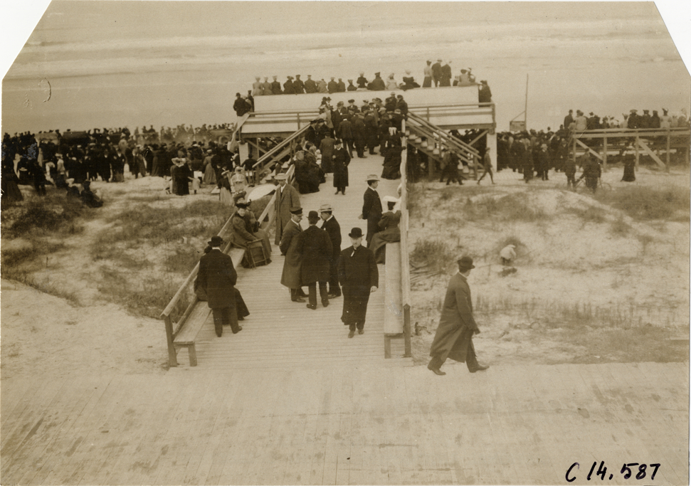 Spectators, 1906 Ormond-Daytona races