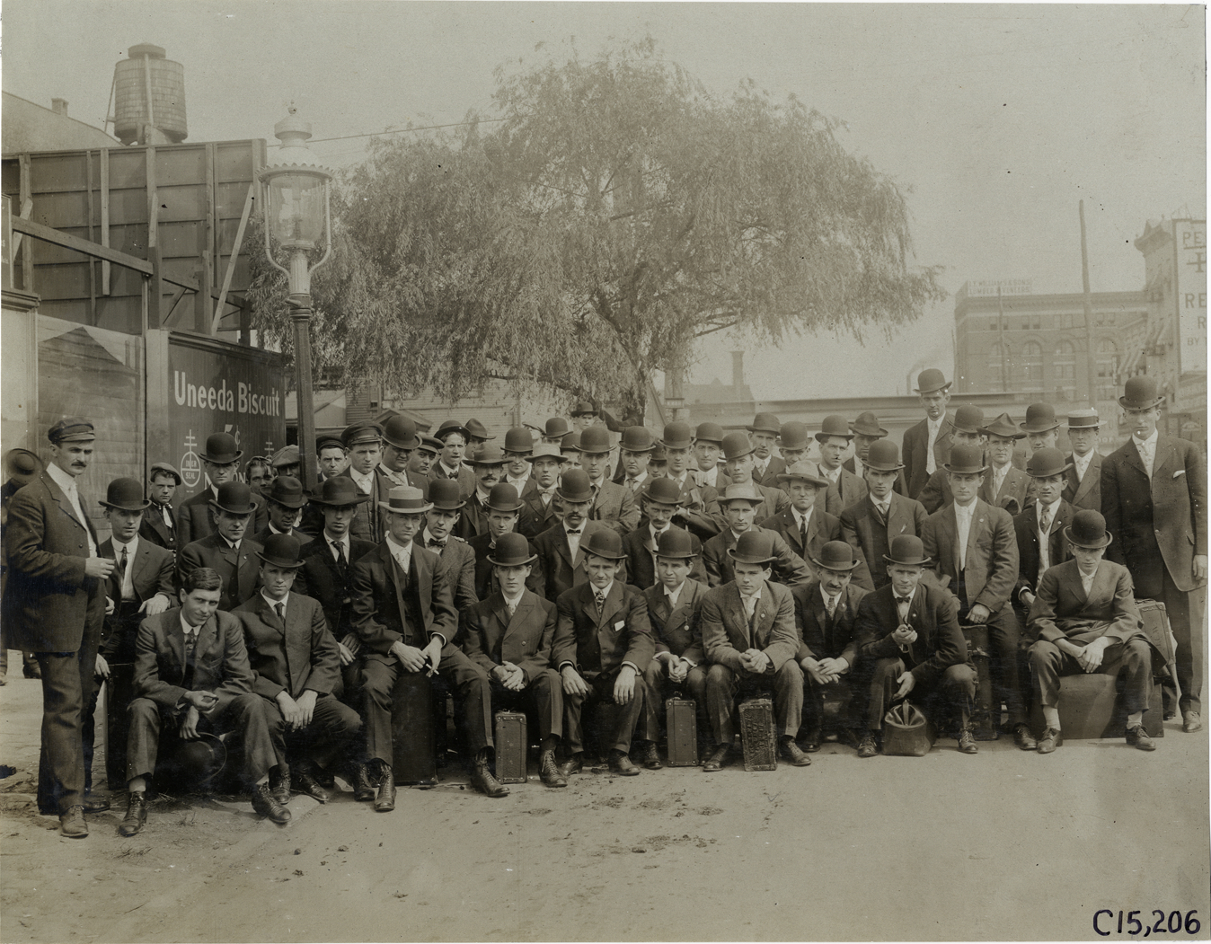 Diamond tires representatives, 1906 Vanderbilt Cup races
