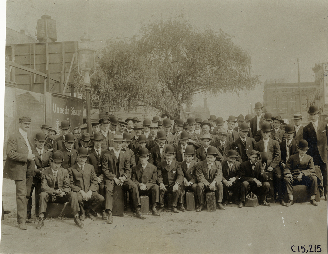 Diamond tires representatives, 1906 Vanderbilt Cup races