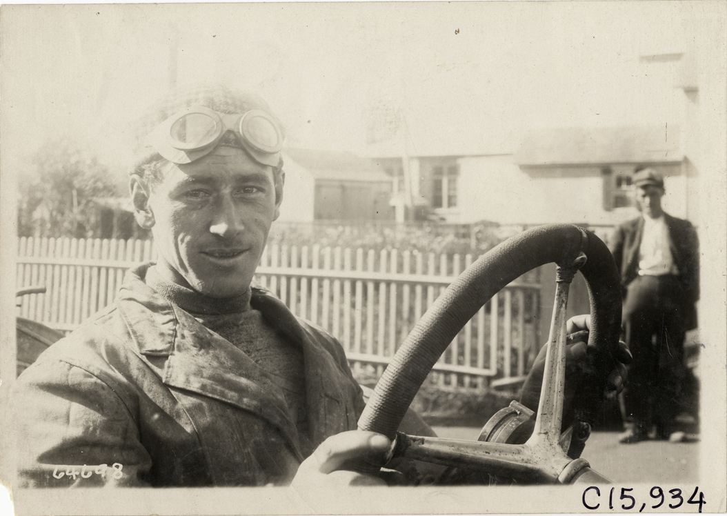 Racecar driver, 1910 Vanderbilt Cup races