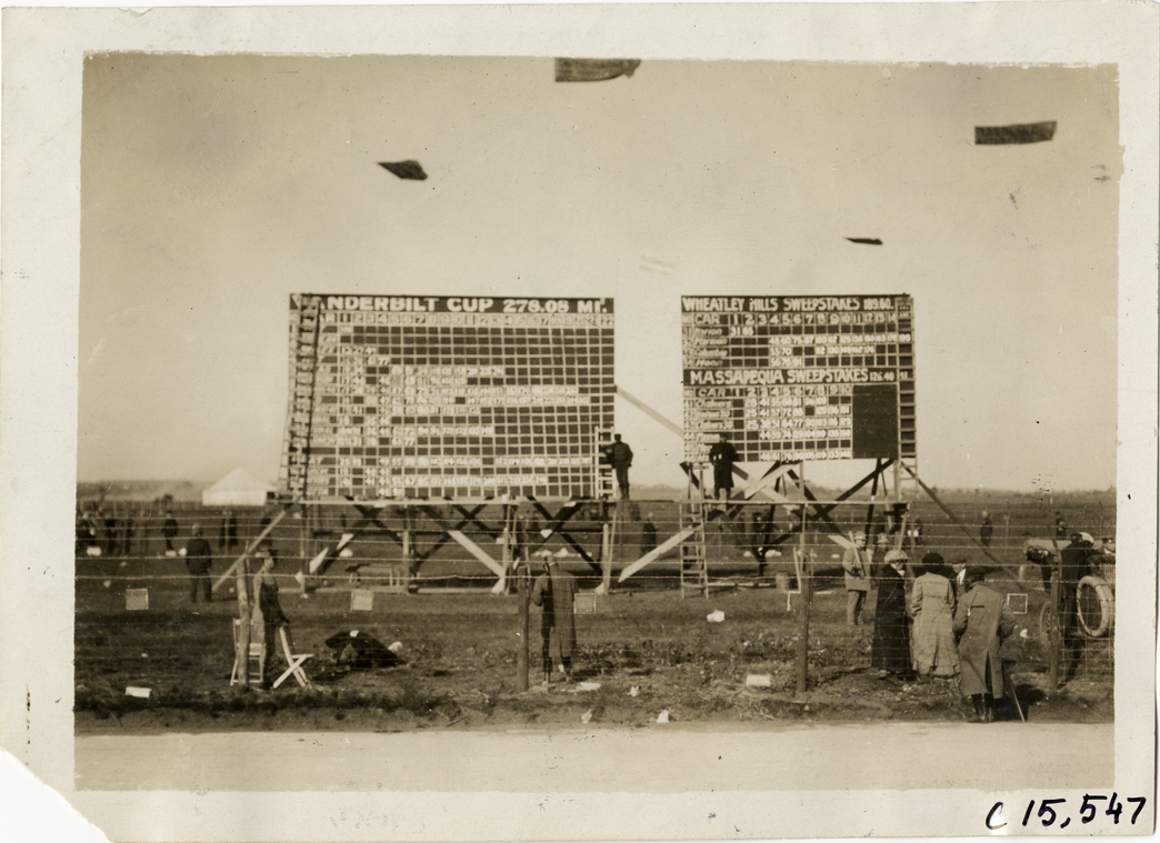 Scoreboards, 1909 Vanderbilt Cup races