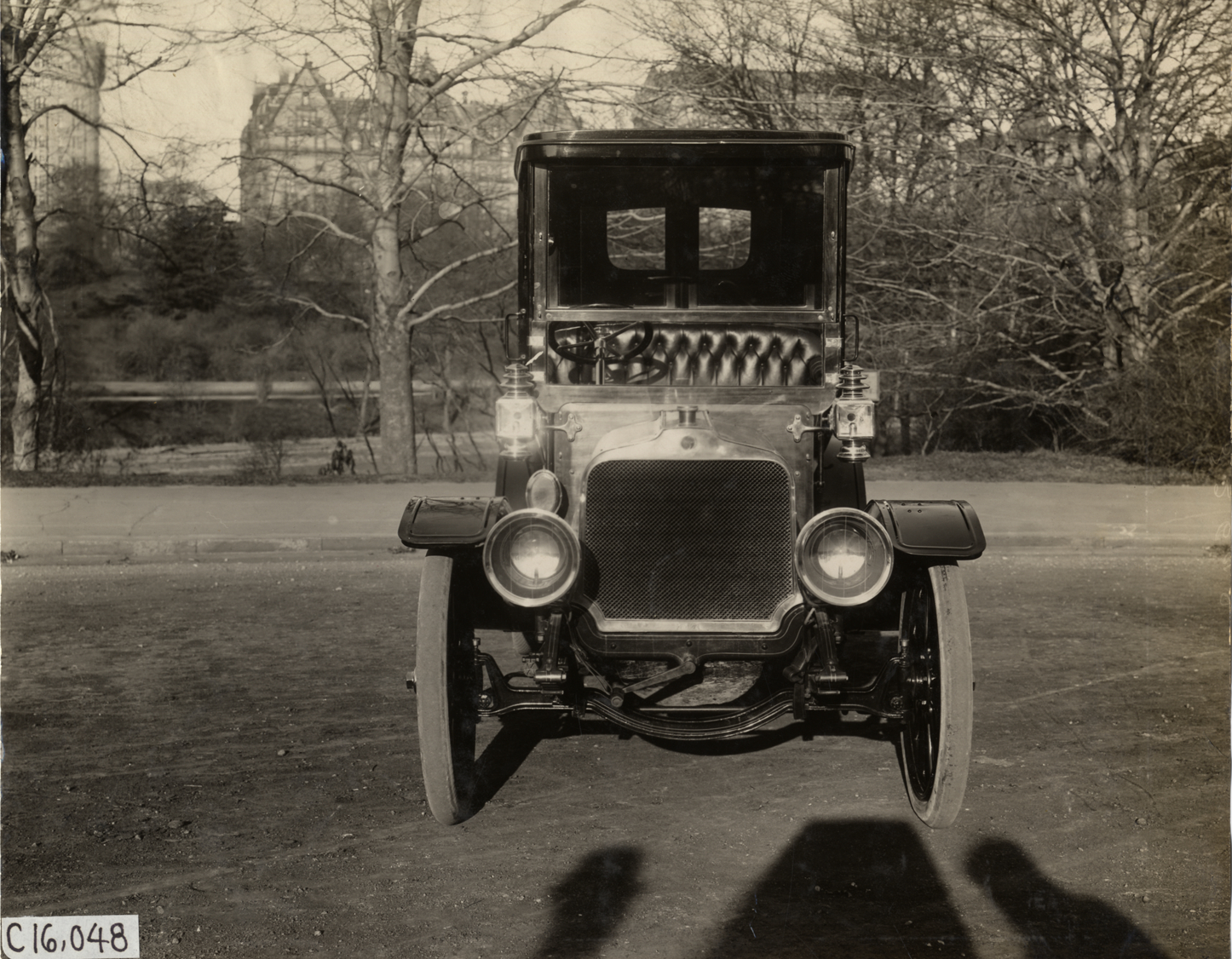 1909 Selden automobile