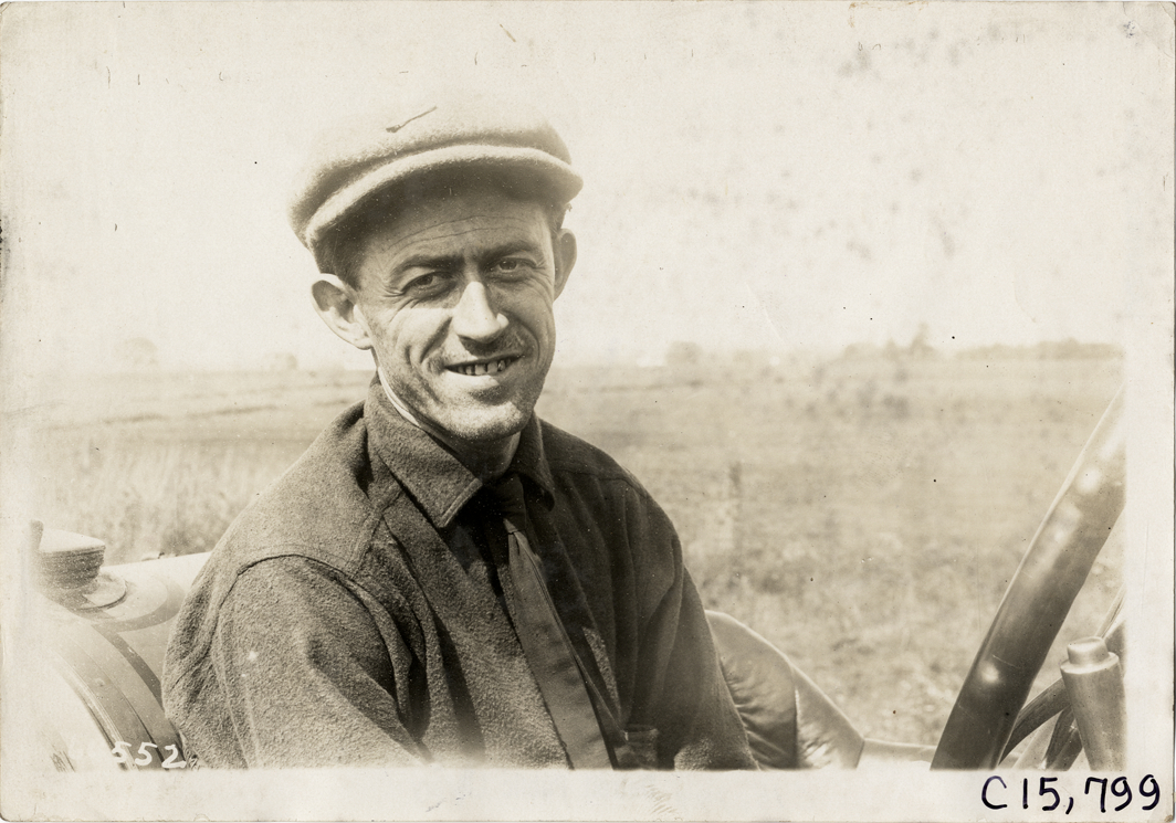 Racecar driver, 1910 Vanderbilt Cup races