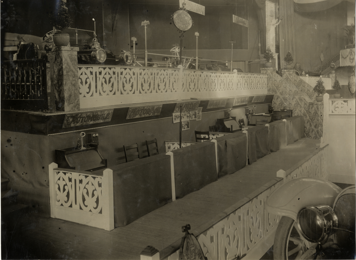 Booths for automotive magazines, 1909 Boston Auto Show