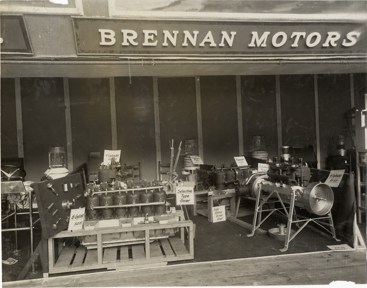 Brennan Motors exhibit, 1909 New York Auto Show