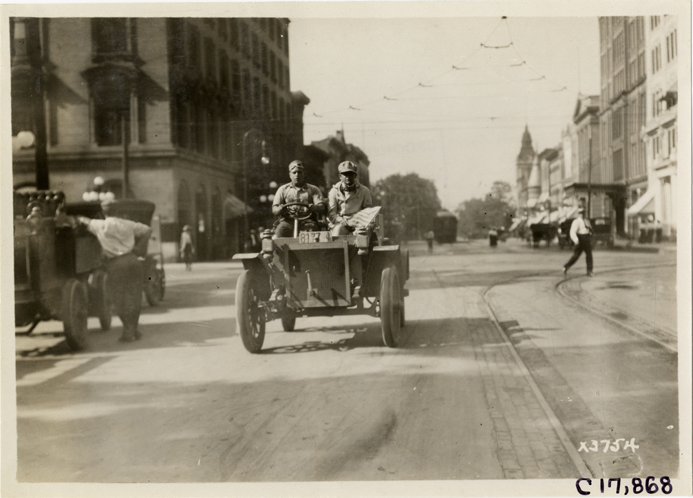 Motorists in truck, 1911 Chicago Reliability Run