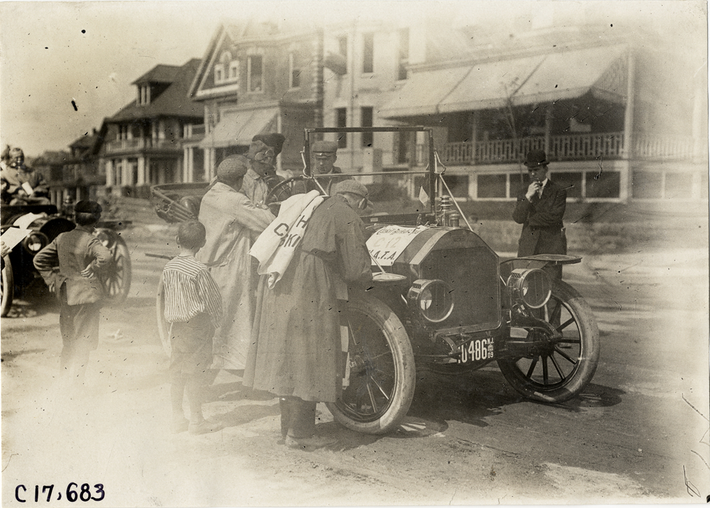 Motorists and officials with automobile at Weehawken, New Jersey, 1909 Catskill-Berkshire Tour